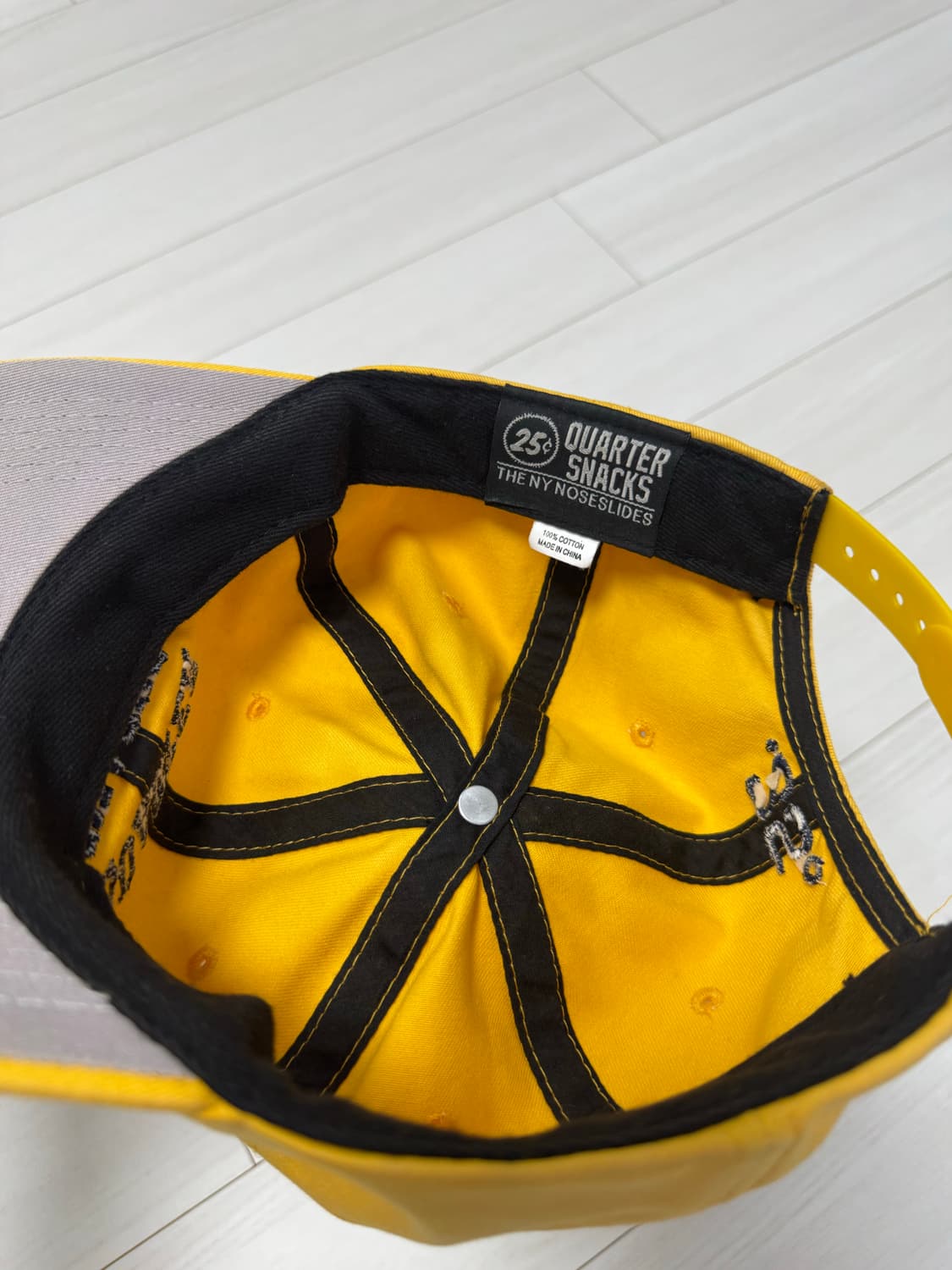 쿼터스낵스 모자 상품이미지3