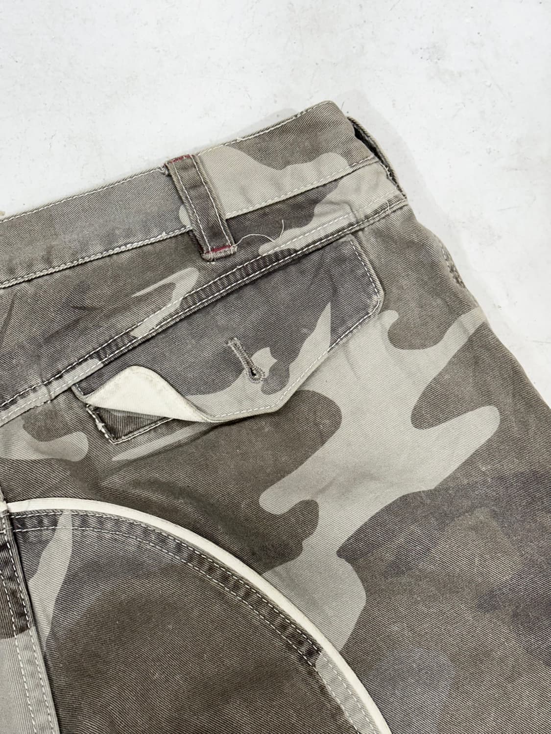 부츠컷 일본 빈티지 베이지 러스티 밀리터리 카모 플레어진 카고 팬츠  상품이미지6