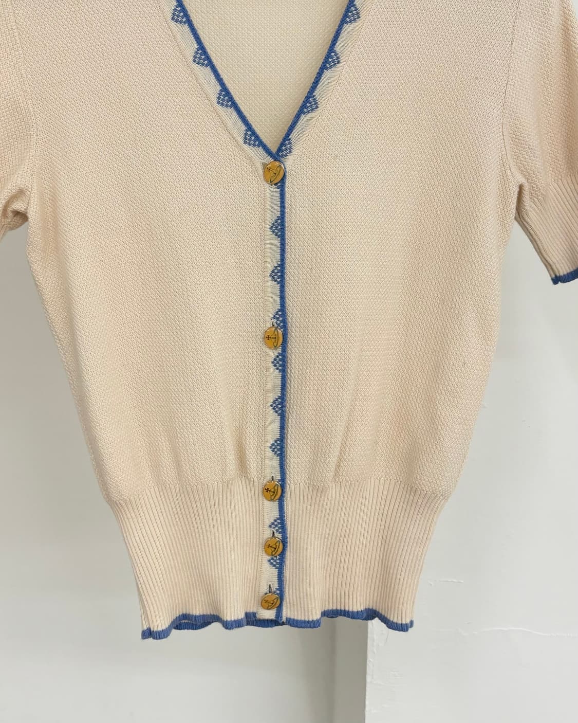 비비안 웨스트우드 레드라벨 아이보리 하프 가디건  상품이미지5