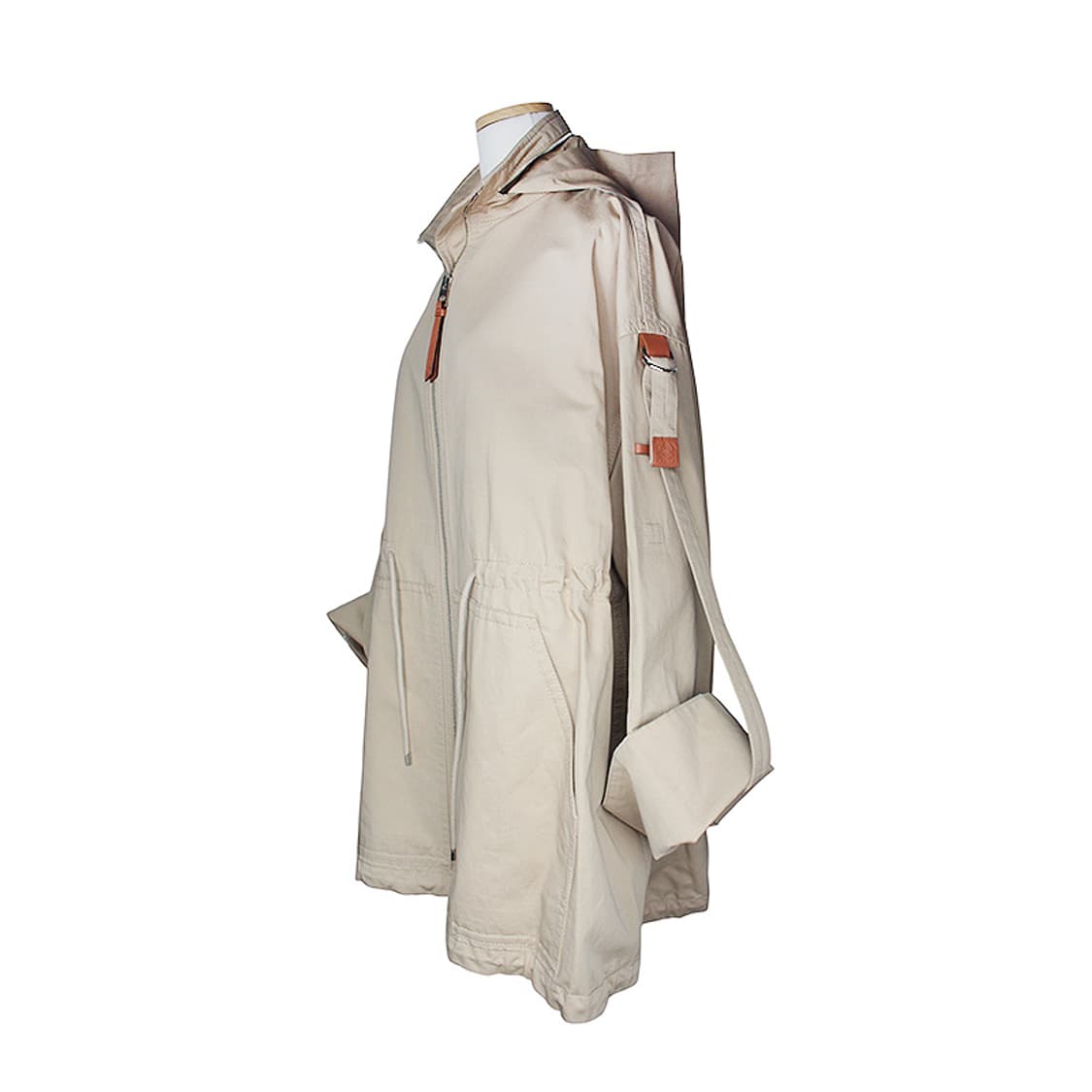 로에베 베이지 야상 자켓 66, 77 상품이미지2