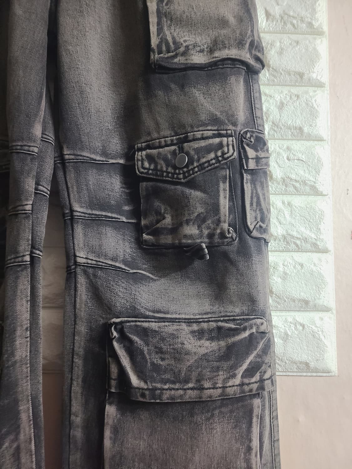 워싱 블랙 카고 데님 팬츠(30-31) 상품이미지4