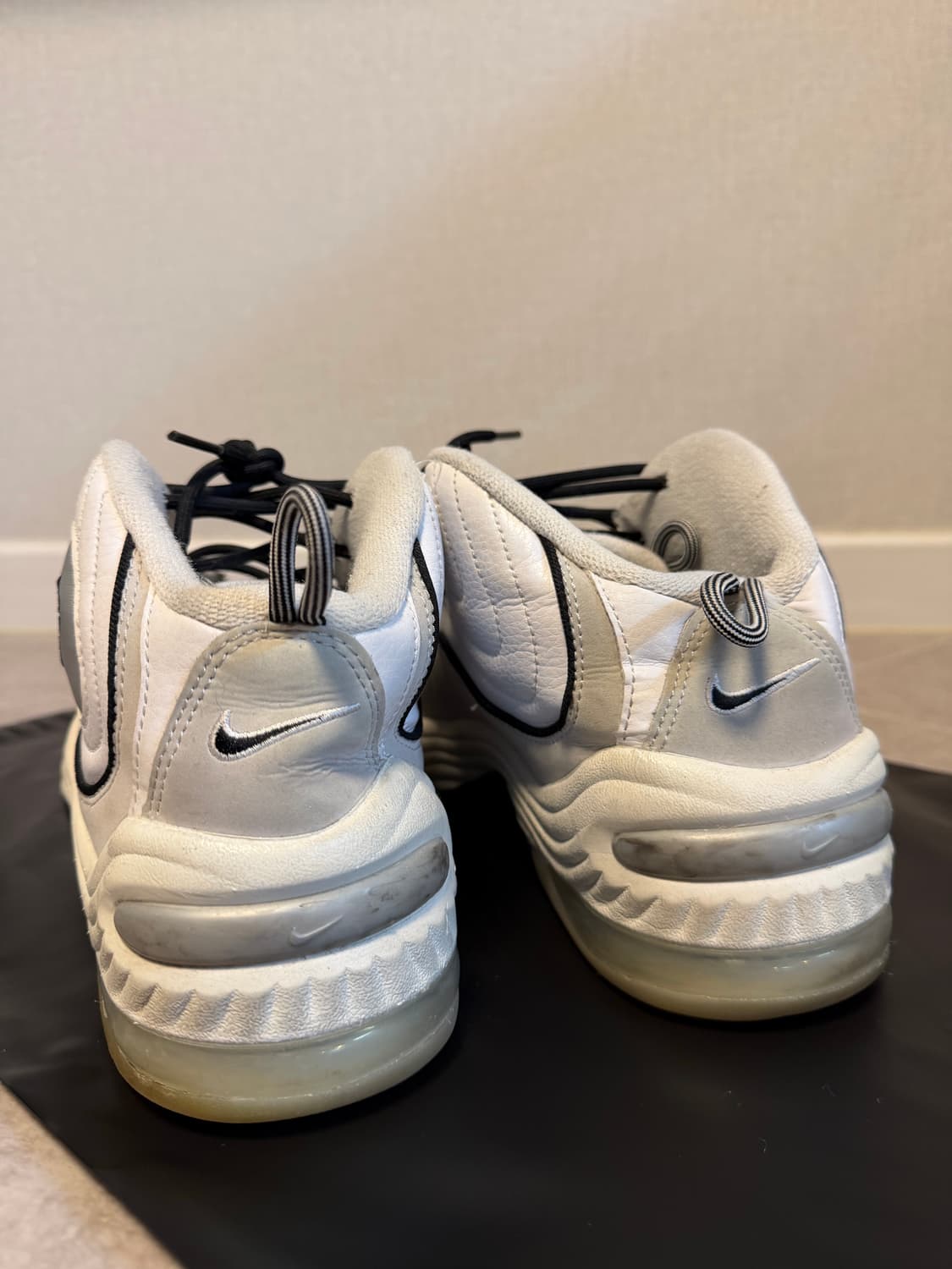 나이키 에어 페니2 포톤 더스트  상품이미지4