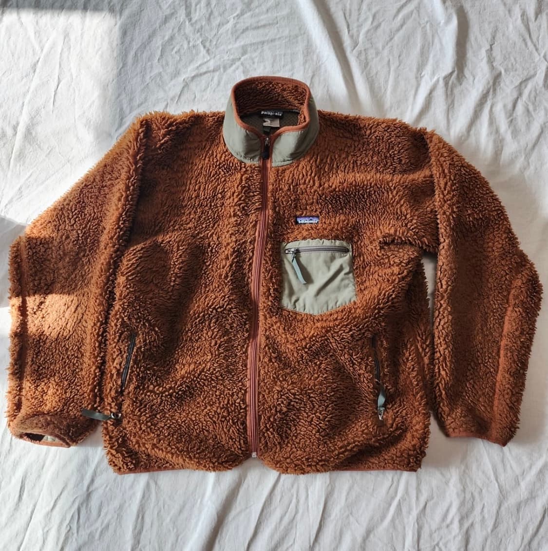 [구매] 파타고니아 딥파일 브라운 상품이미지1