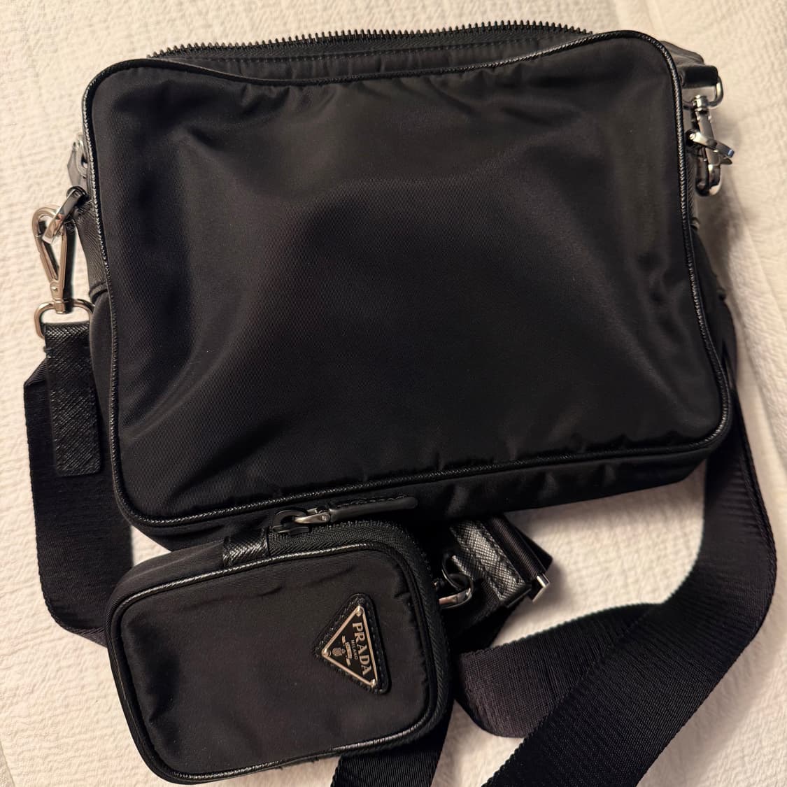 프라다 리나일론 앤 사피아노 레더 숄더백 블랙 상품이미지3