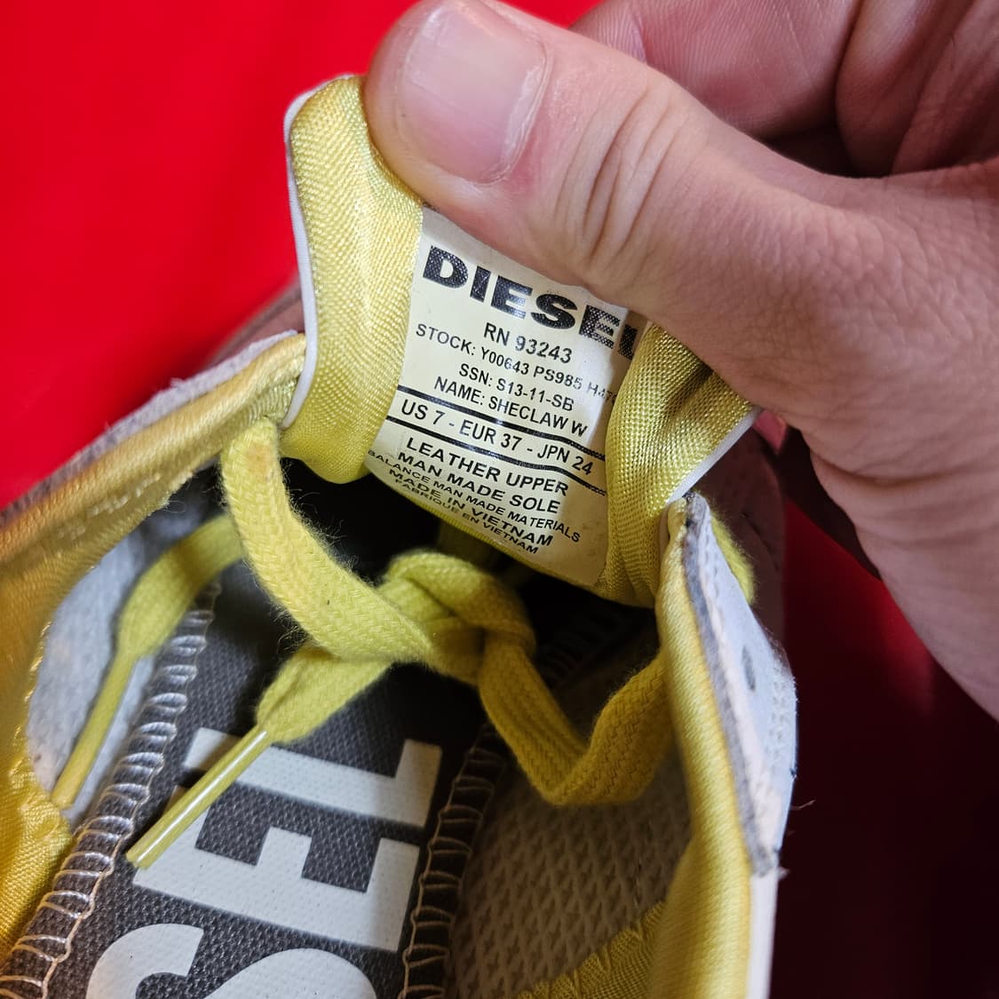 디젤(DIESEL) Y2k 셰클로 스니커즈 37size 상품이미지9