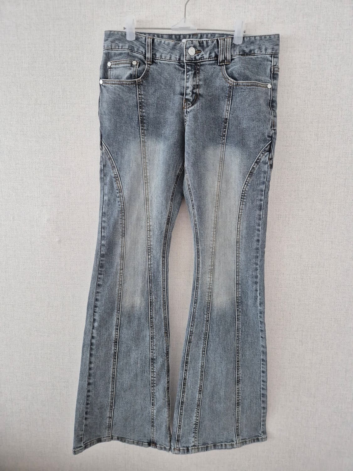 (M) 데케트우먼 커브드 슬림 로우라이즈 부츠컷 진 청바지 상품이미지3