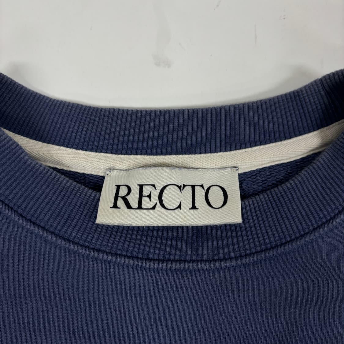 렉토 크롭 맨투맨 상품이미지6