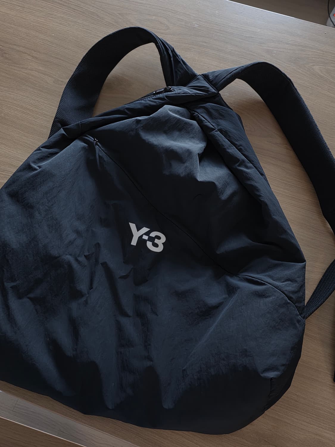 Y-3 요지야마모토 백팩 상태정말좋아요 상품이미지1
