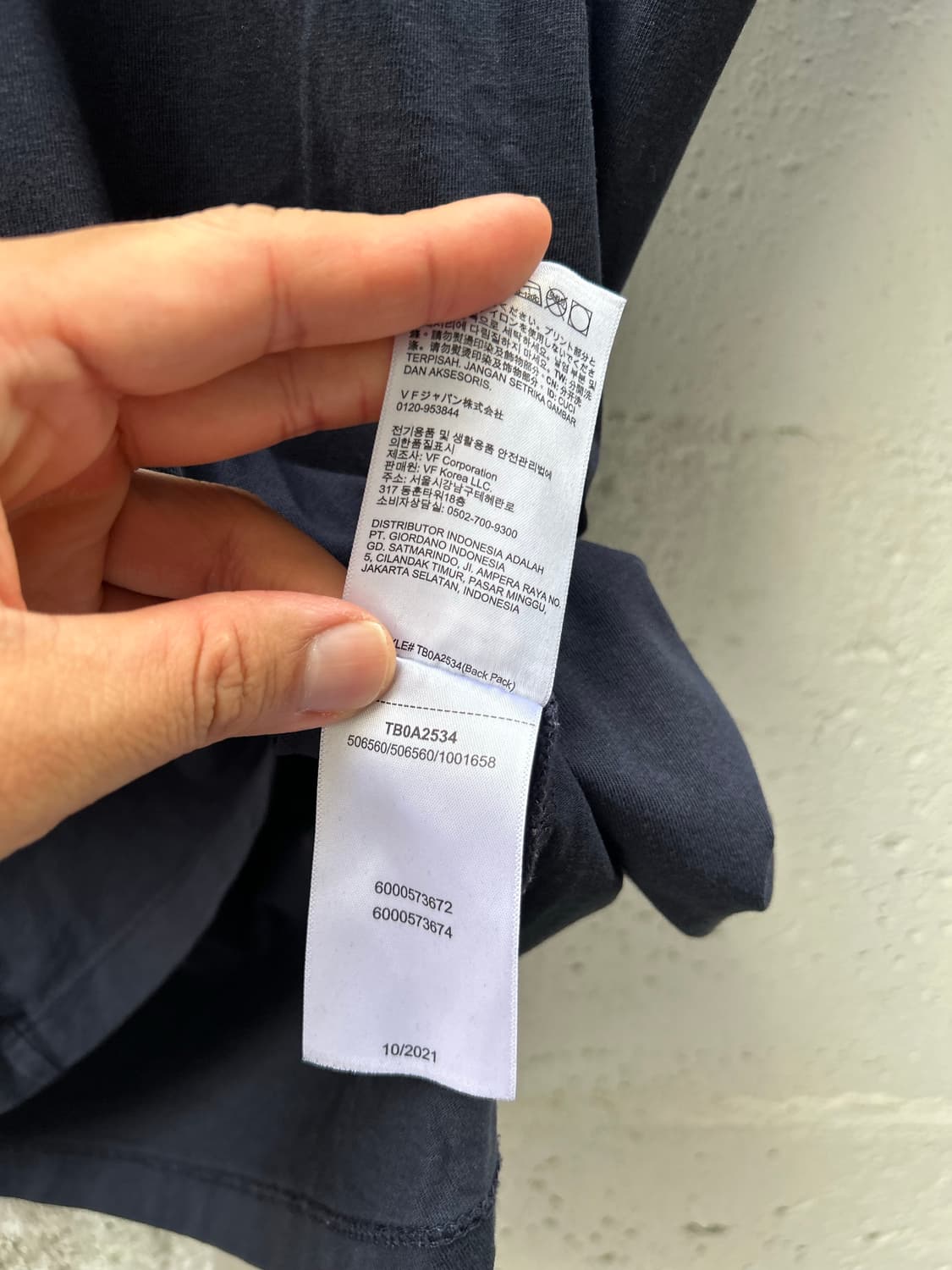 팀버랜드 네이비컬러 6인치 프린팅 빈티지 숏슬리브 티셔츠 95size  상품이미지4