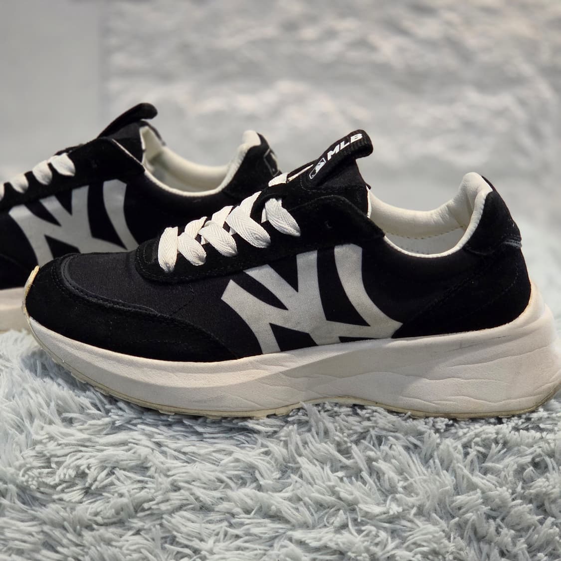 6q-24:MLB 에센셜 로고 스니커 블랙 (230cm) 상품이미지2