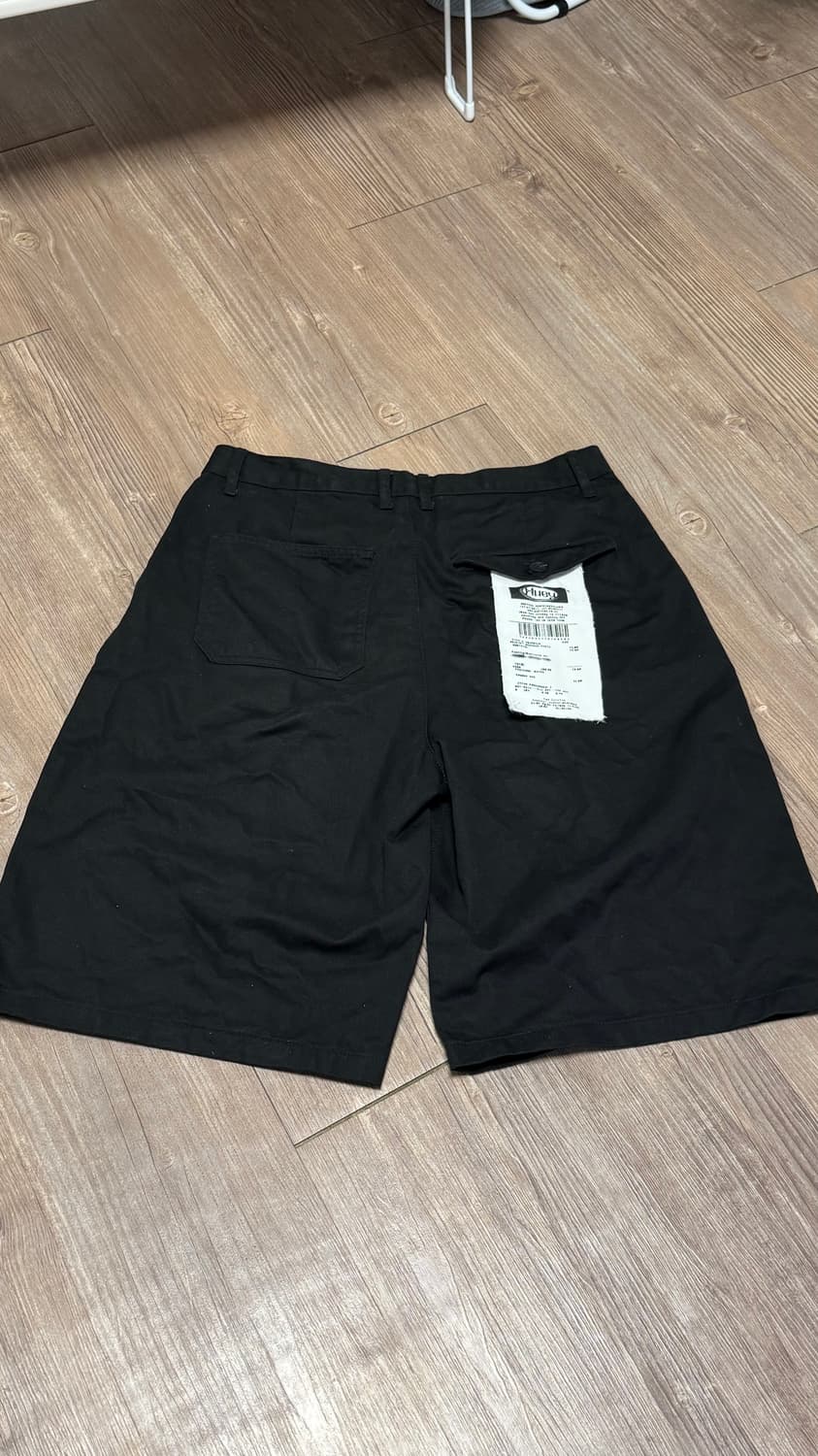 휴이Receipt Pin-Tuck Bermuda Pants Black02 상품이미지3
