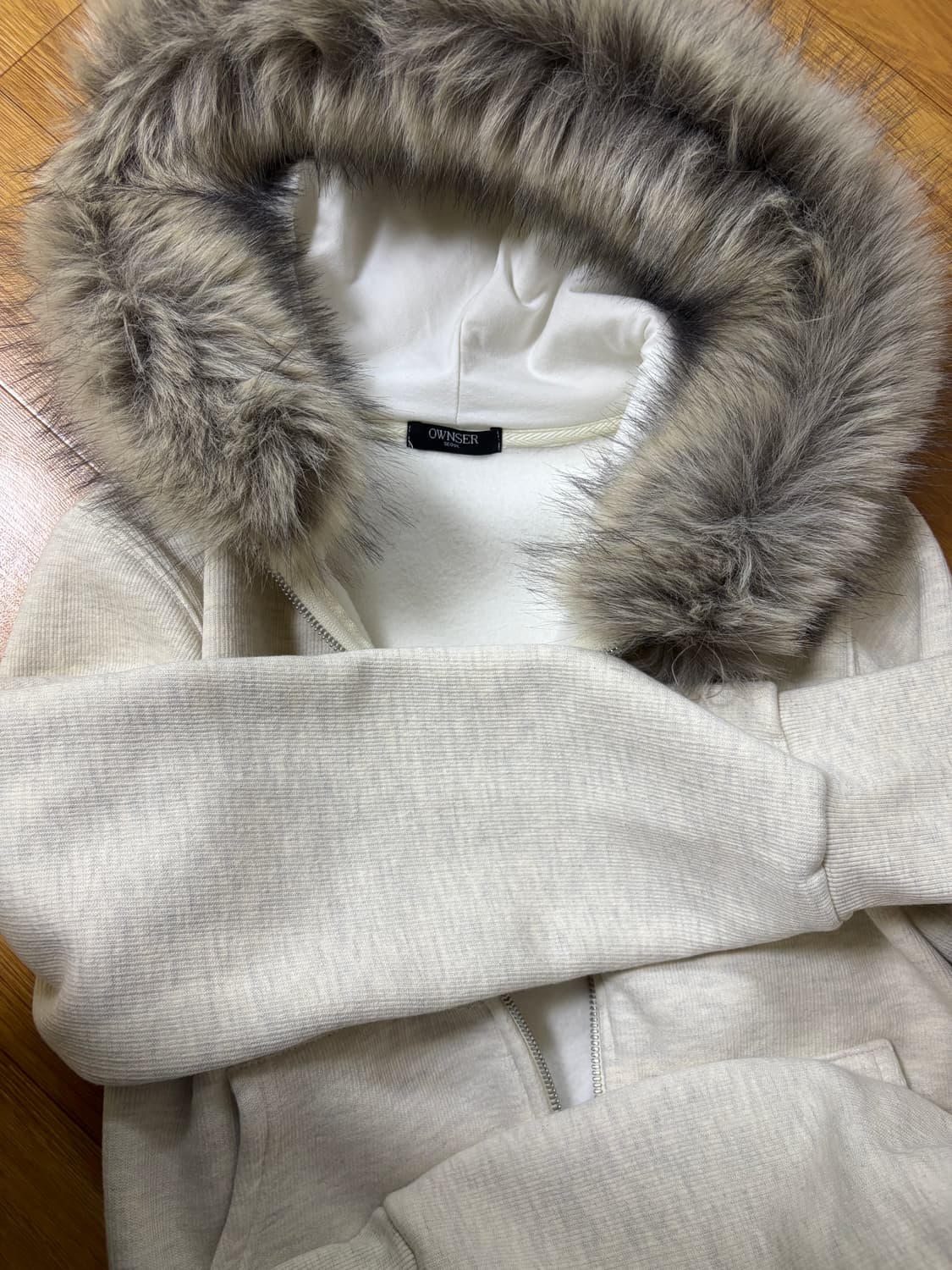 오운서 퍼 후드집업 퍼후드 탈부착 가능 상품이미지1