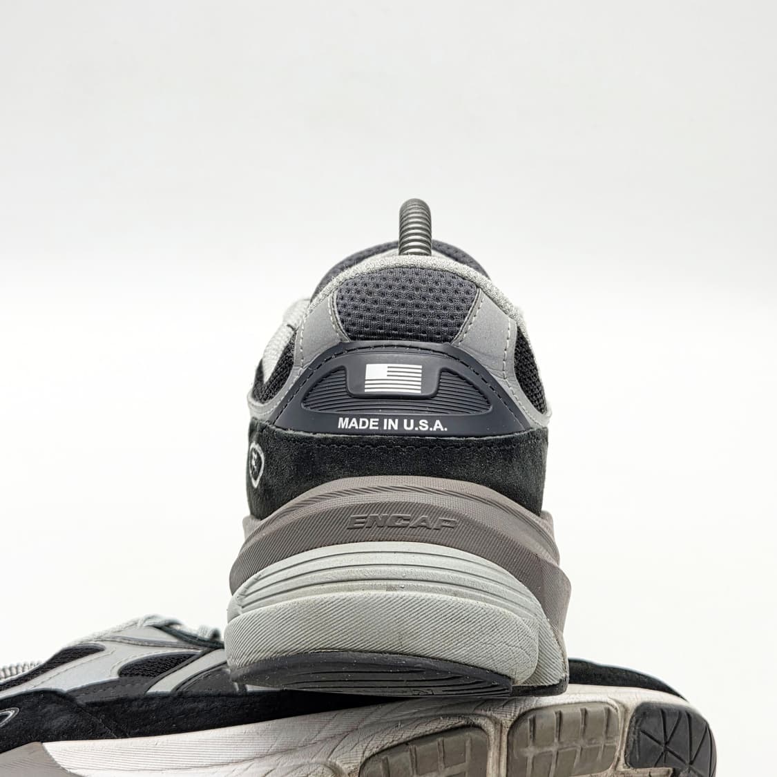 뉴발란스 990v6 메이드 인 USA 블랙 화이트 (275 D) 상품이미지2