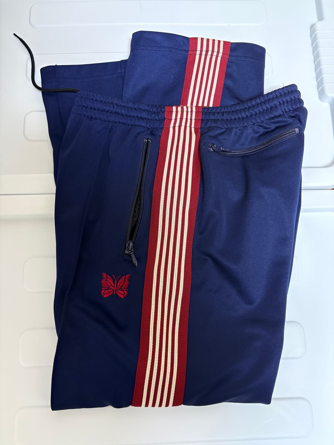 [한정판] 니들스 트랙팬츠 x 2G 스트레이트 네이비 레드 상품이미지2