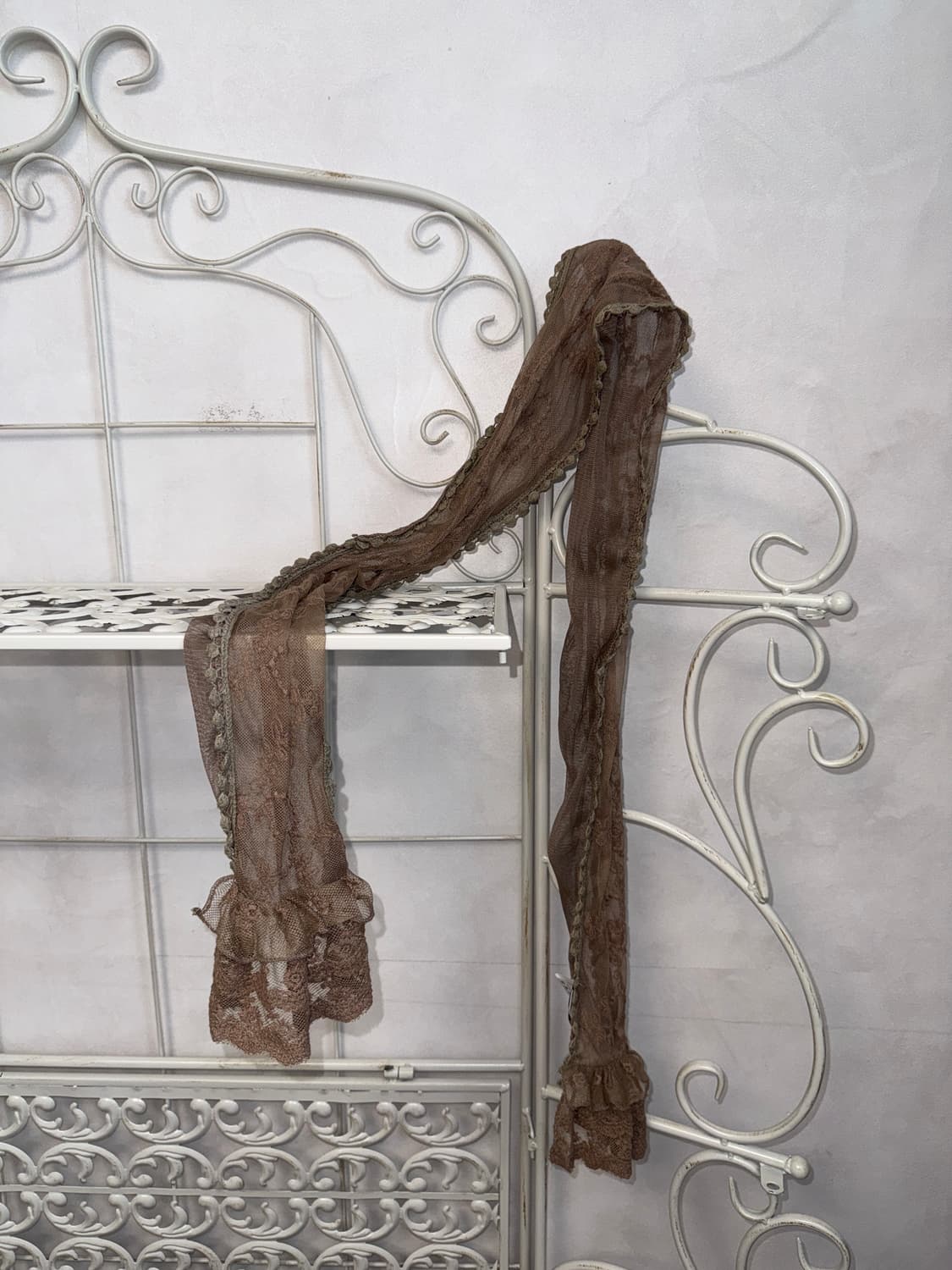 Ash brown floral lace scarf 상품이미지1