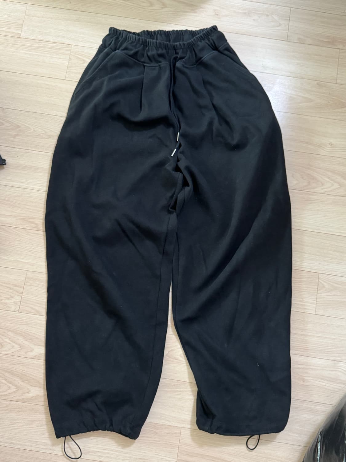 데이도어 오름 트레이닝 팬츠 블랙 상품이미지7