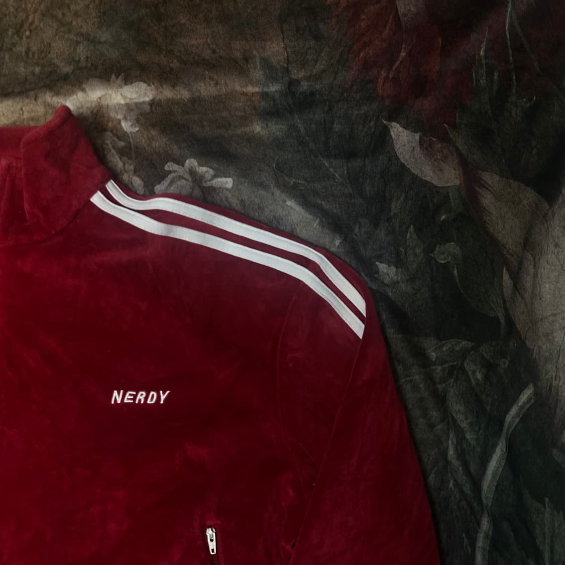 널디 빈티지 화이트 사이드라인 버건디벨벳트랙탑져지 S 상품이미지2