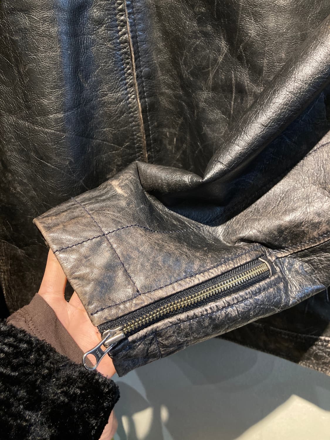 GAP 90's 소가죽 쉐르퍼 누빔 레더 재킷 상품이미지4