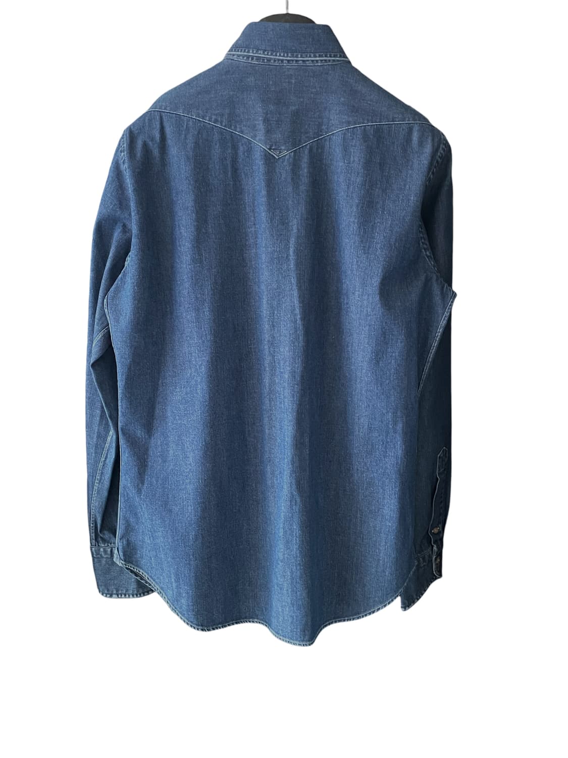 볼조넬라 버튼다운 칼라 데님 셔츠 40사이즈 팝니다. 상품이미지3