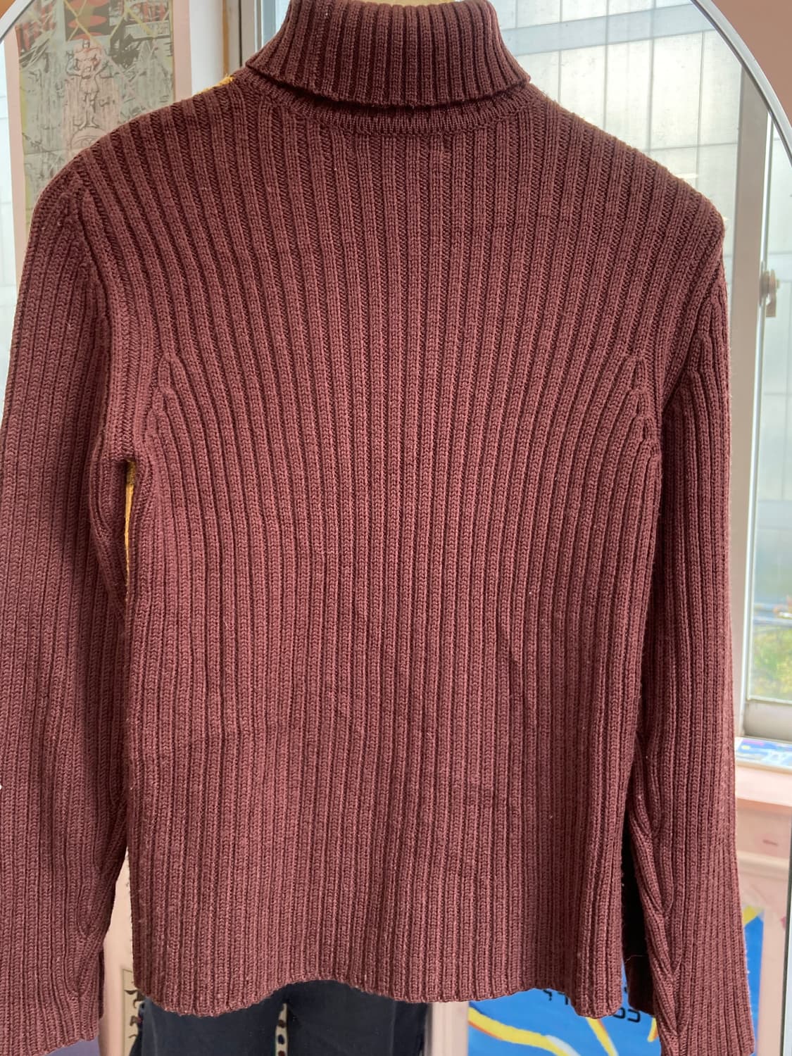 브라운 배색 패턴 목폴라 니트 상품이미지5