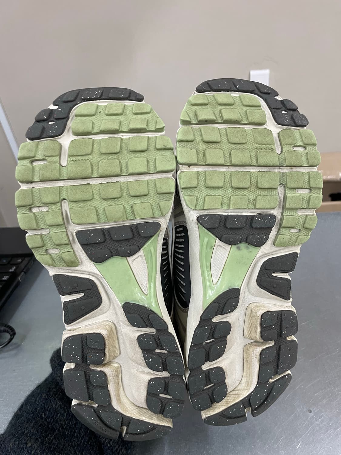 나이키 줌 보메로 5 230 상품이미지6