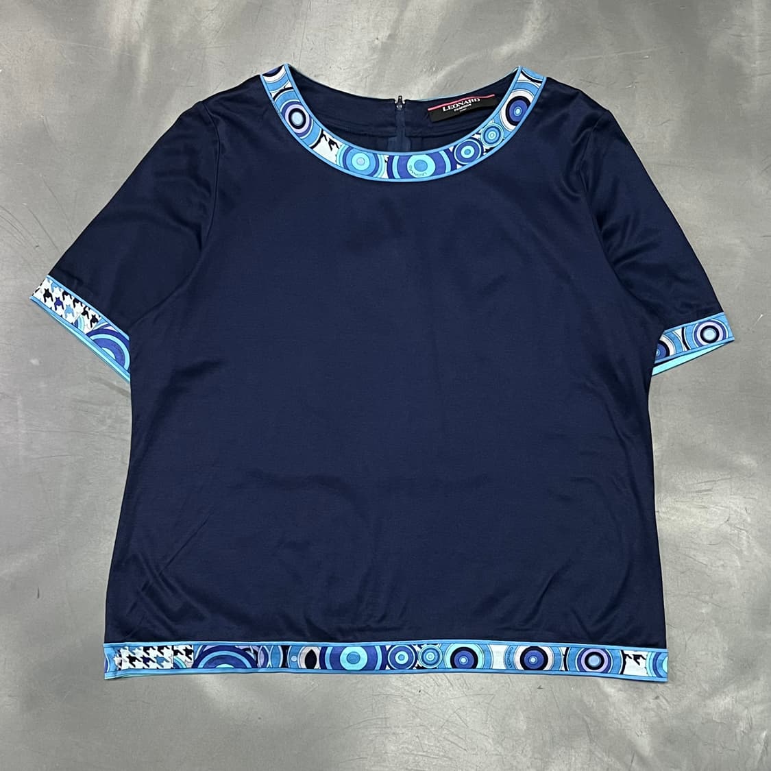  레오나드 패턴 바인딩 반팔티 y15878 상품이미지1