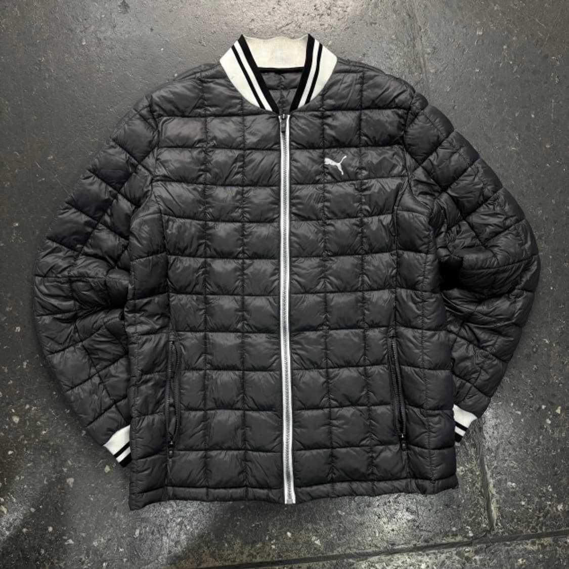 100 푸마 경량패딩 상품이미지1