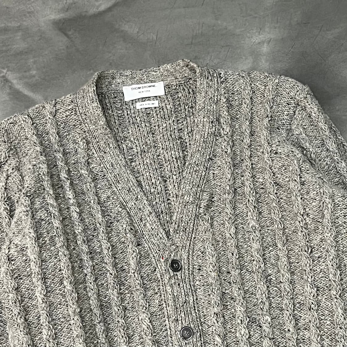  톰브라운 트위스트 케이블 가디건 y15154 상품이미지3