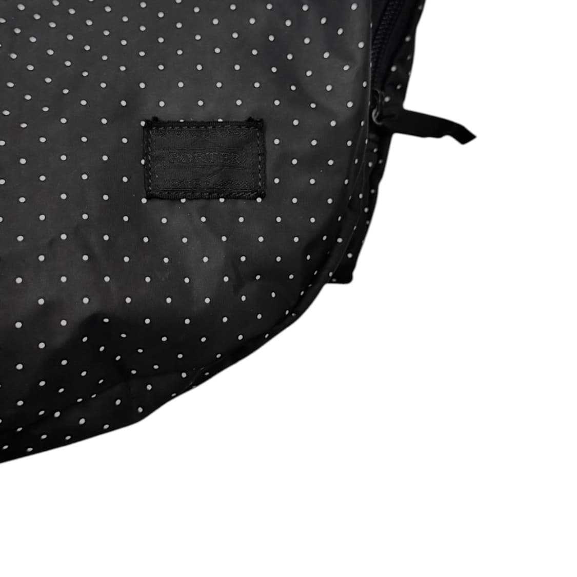 포터 헤드포터 블랙뷰티 도트 숄더백 블랙/화이트 상품이미지3