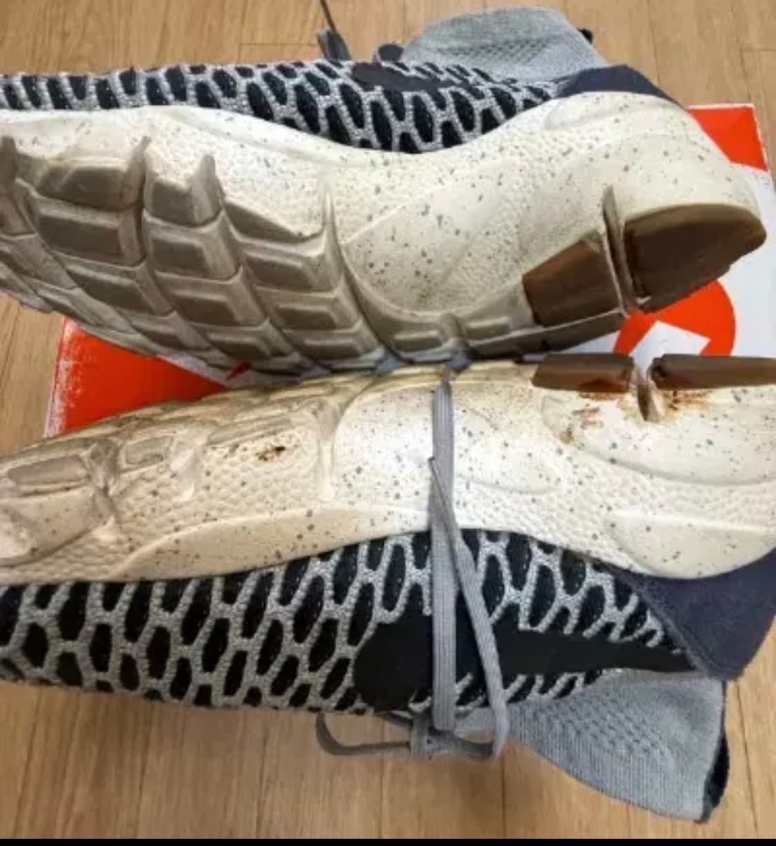 나이키 풋스케이프 마지스타 울프그레이 270 상품이미지2