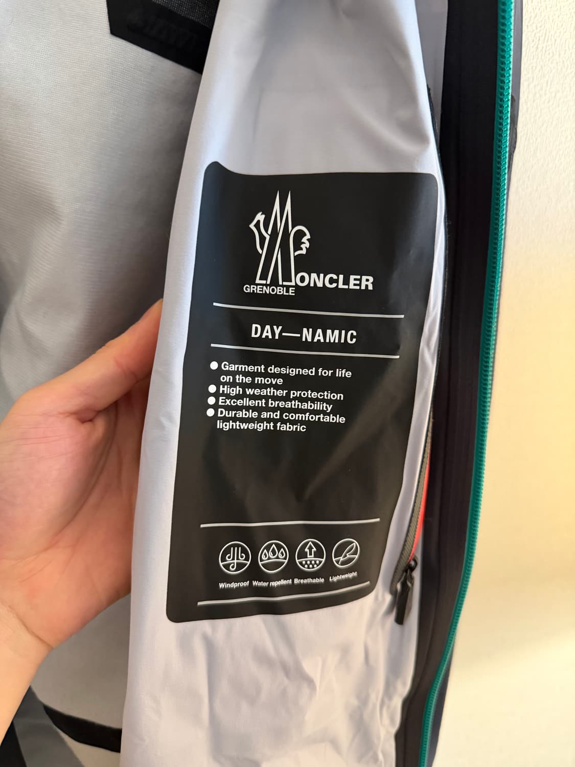 몽클레어 그레노블 고어텍스 바람막이 자켓 3사이즈 상품이미지7