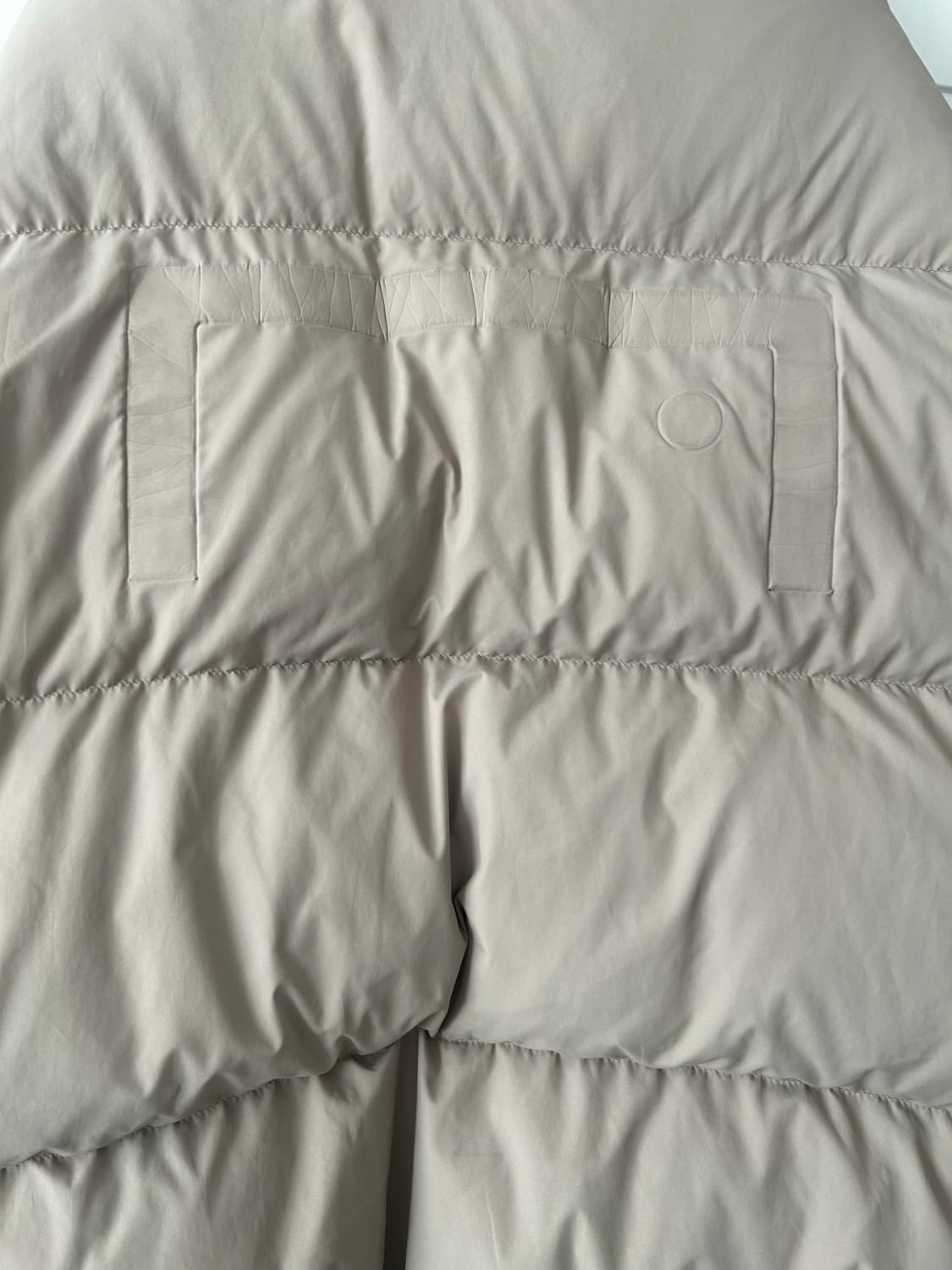 골스튜디오 베이지 패딩 L 상품이미지6