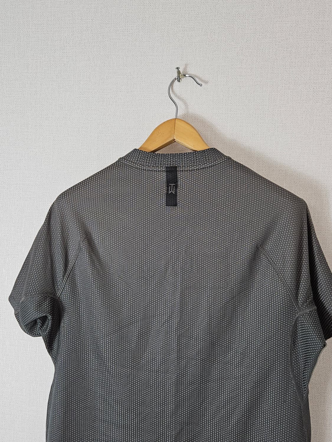 나이키 골프 신형 ADV 반팔 카라티 폴로 타이거우즈 L (거의 새상품) 상품이미지4