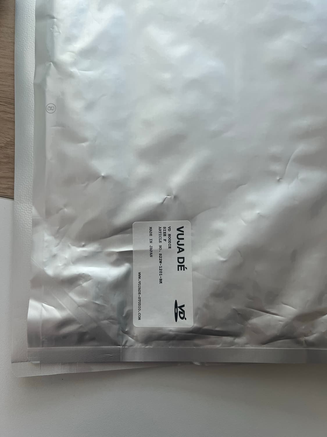 Vuja De 뷰자데 dvd 자수 후드 상품이미지2