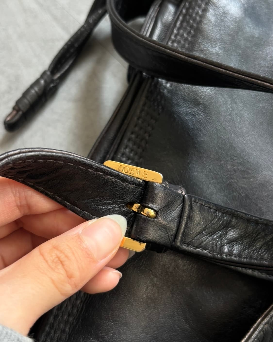 Loewe 로에베 블랙 플라멩코 아나그램 숄더백 상품이미지3