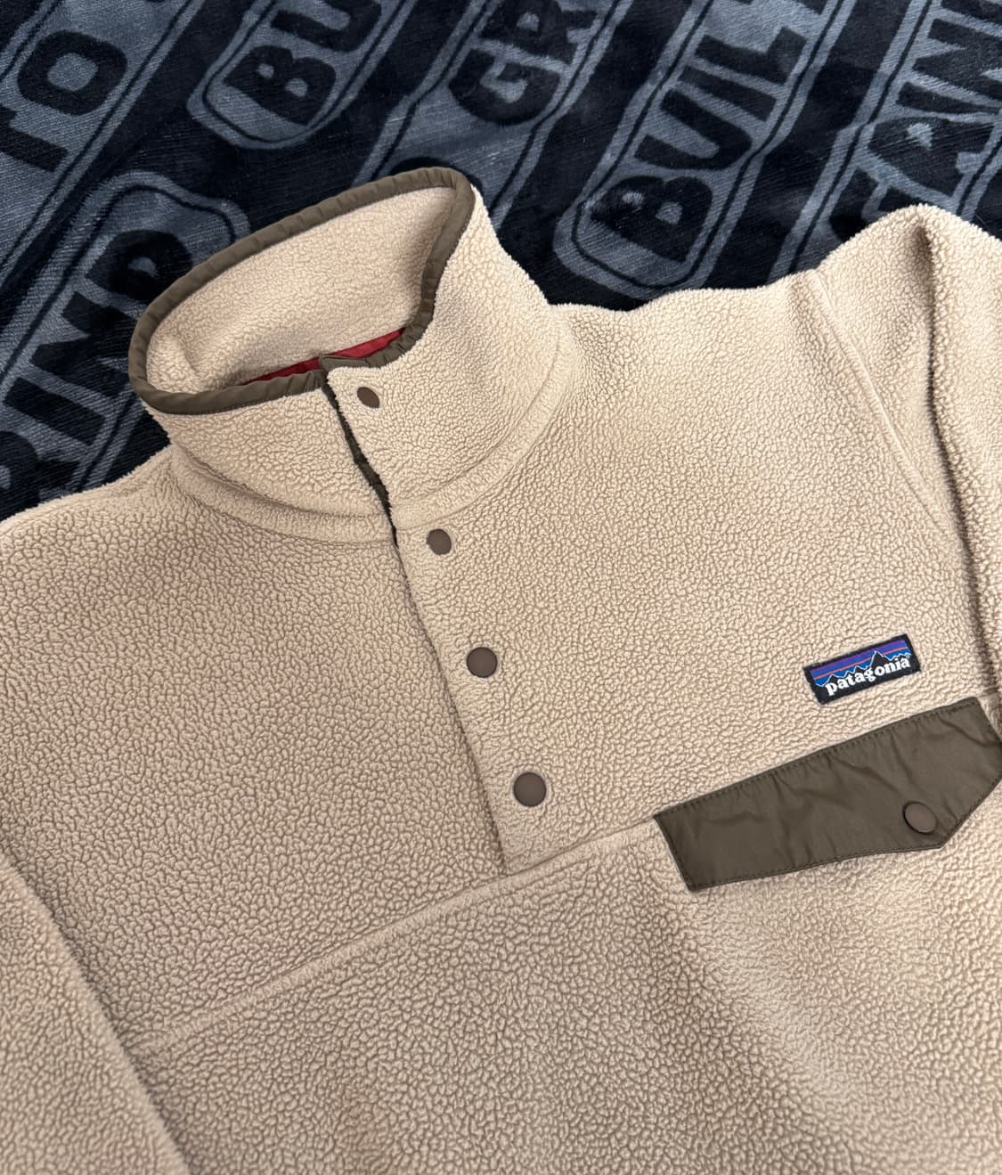 파타고니아 신칠라 스냅 티 풀 오버 베이지 앤 브라운 메이드 인 콜롬비아 상품이미지3