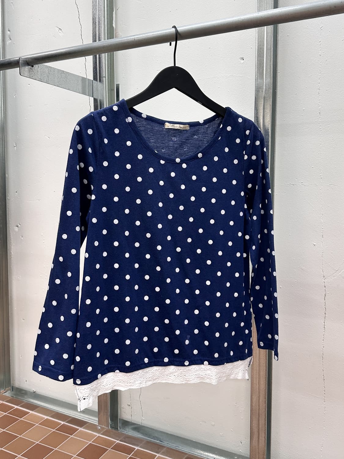 navy dot lace layered top 상품이미지1