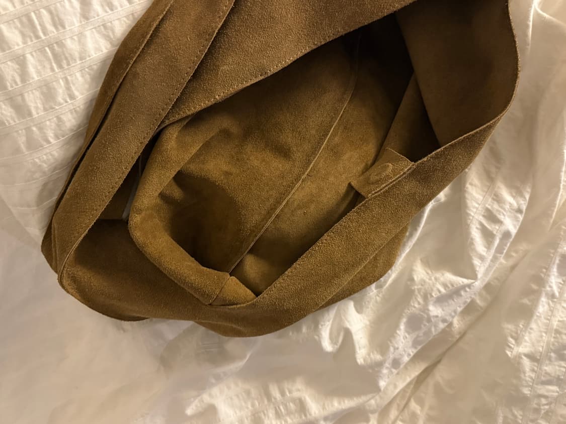 Zisoo flat large shoulder bag 스웨이드 숄더백 상품이미지8