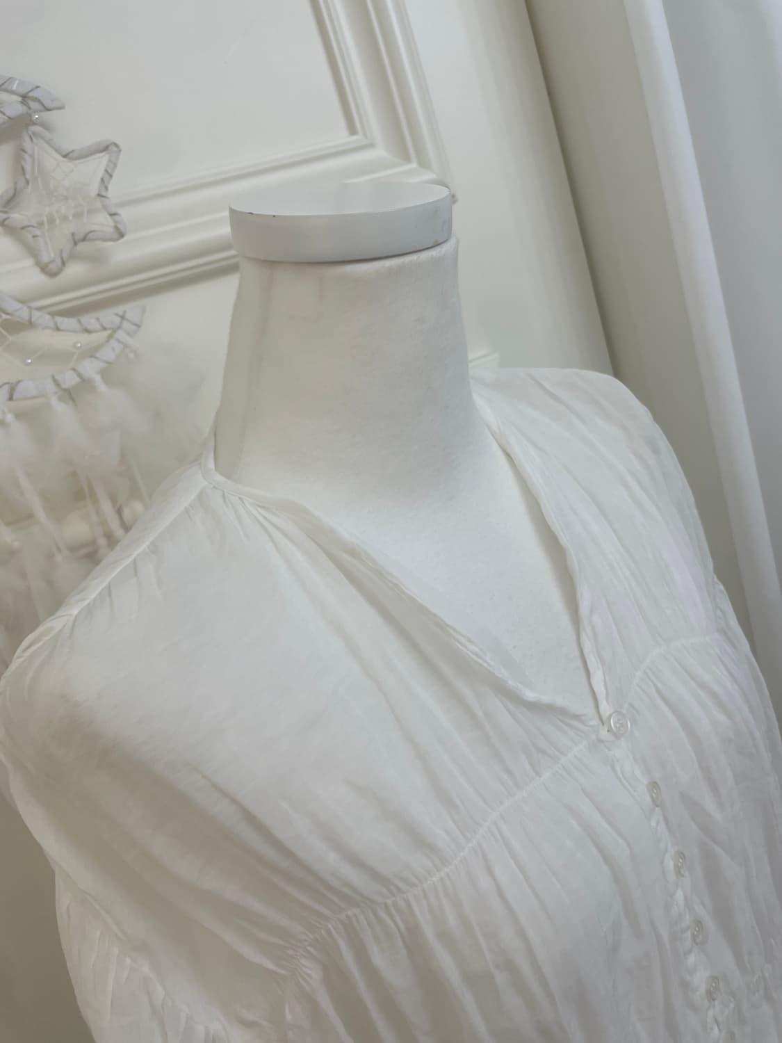 white wrinkle button point blouse 상품이미지7