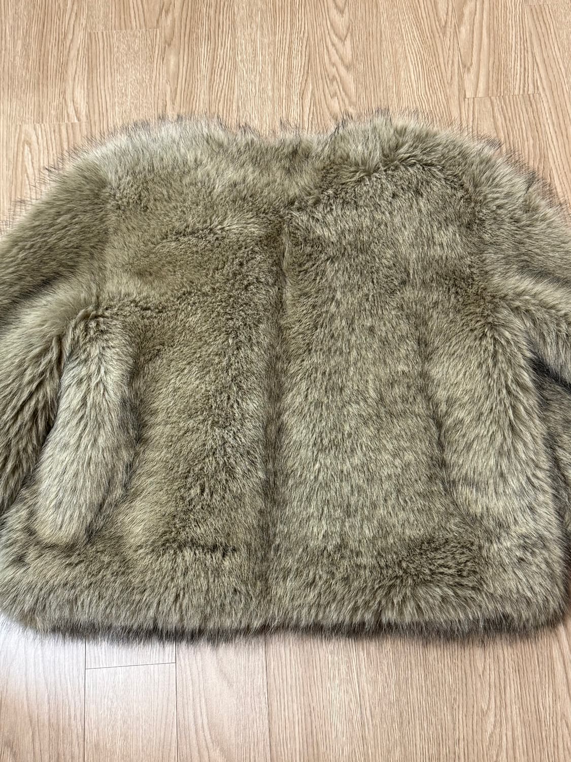 아멜리아 퍼 자켓 - 베이지 상품이미지2