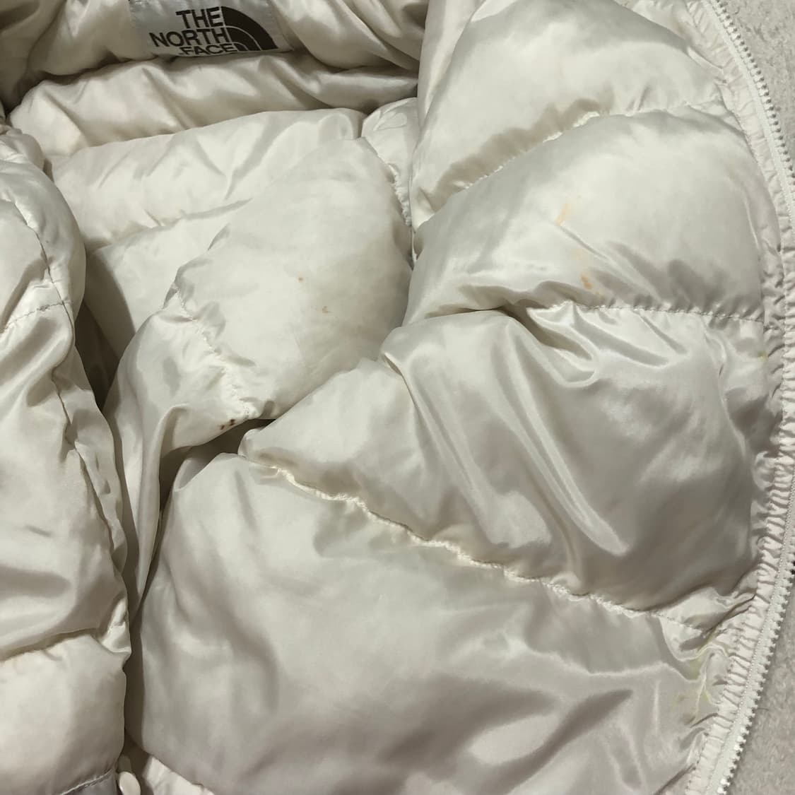 노스페이스 온볼 아이보리 숏패딩 XS 상품이미지7