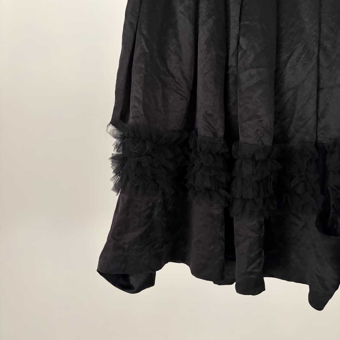 Satin Tulle Frill Detail Skirt 상품이미지6