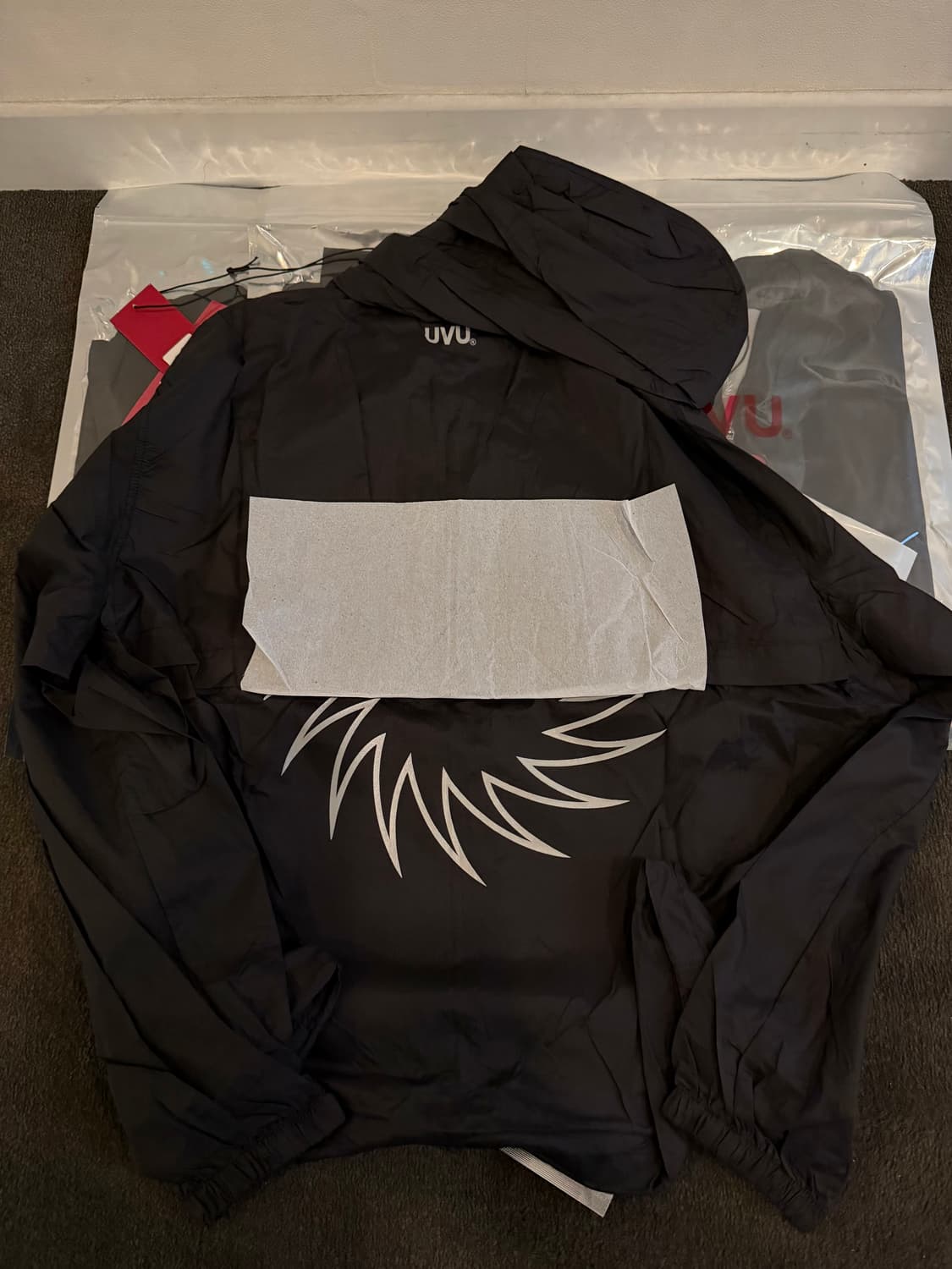 [새상품-S/M] UVU Ultralight Windbreaker 상품이미지1