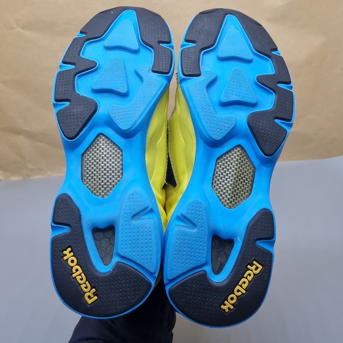 리복 인스타펌프 퓨리 울버린 운동화240 상품이미지3