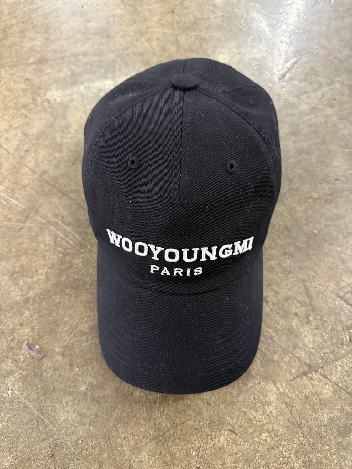 우영미 자수 블랙 볼캡 상품이미지2