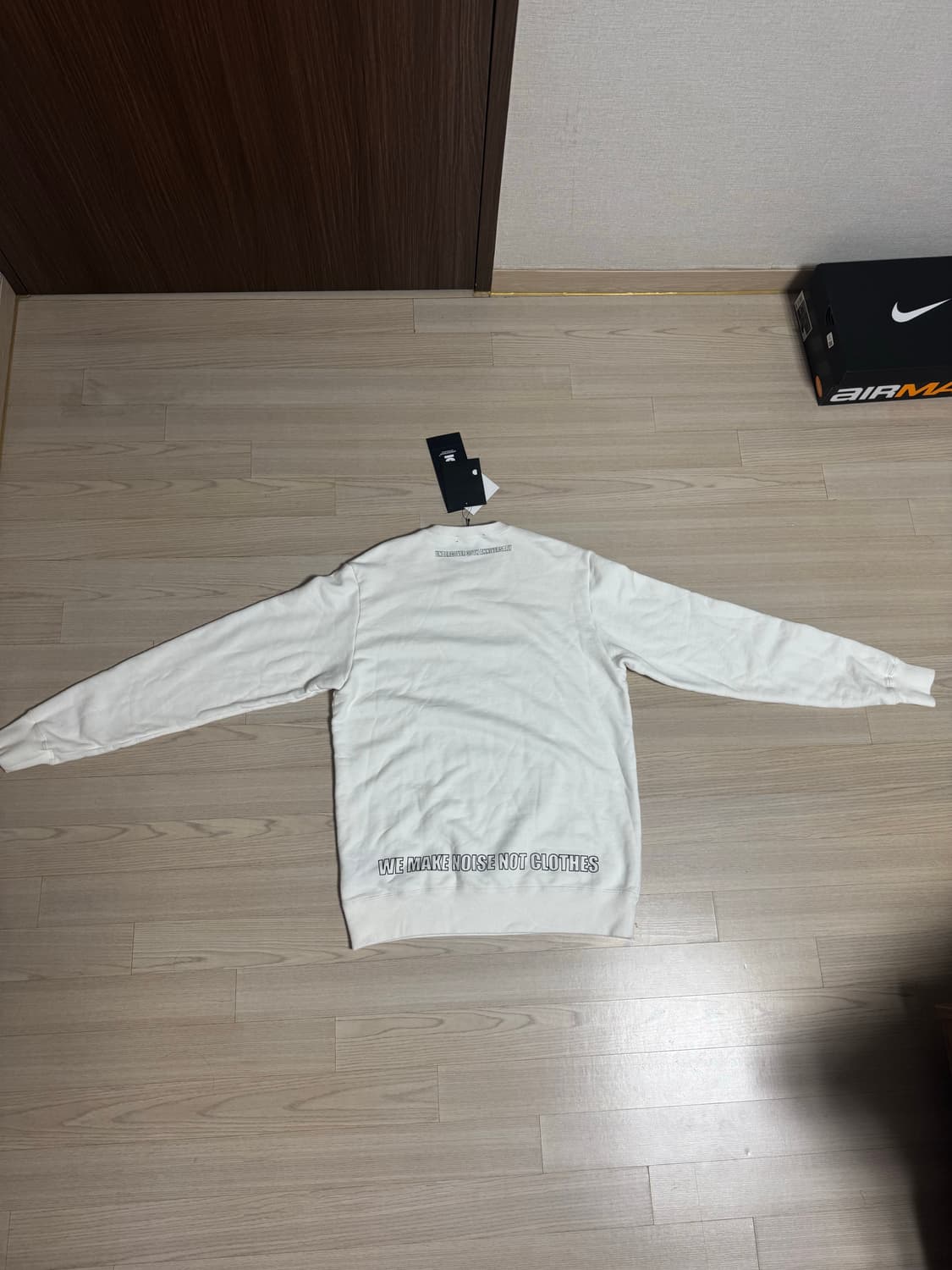 언더커버 30주년 한정판 맨투맨 새상품 상품이미지2