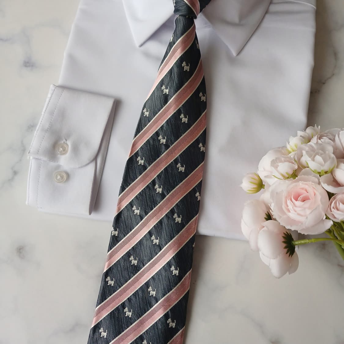 아쿠아스큐텀 스트라이프 강아지 자수 넥타이 9.4cm A등급 A19775 상품이미지6
