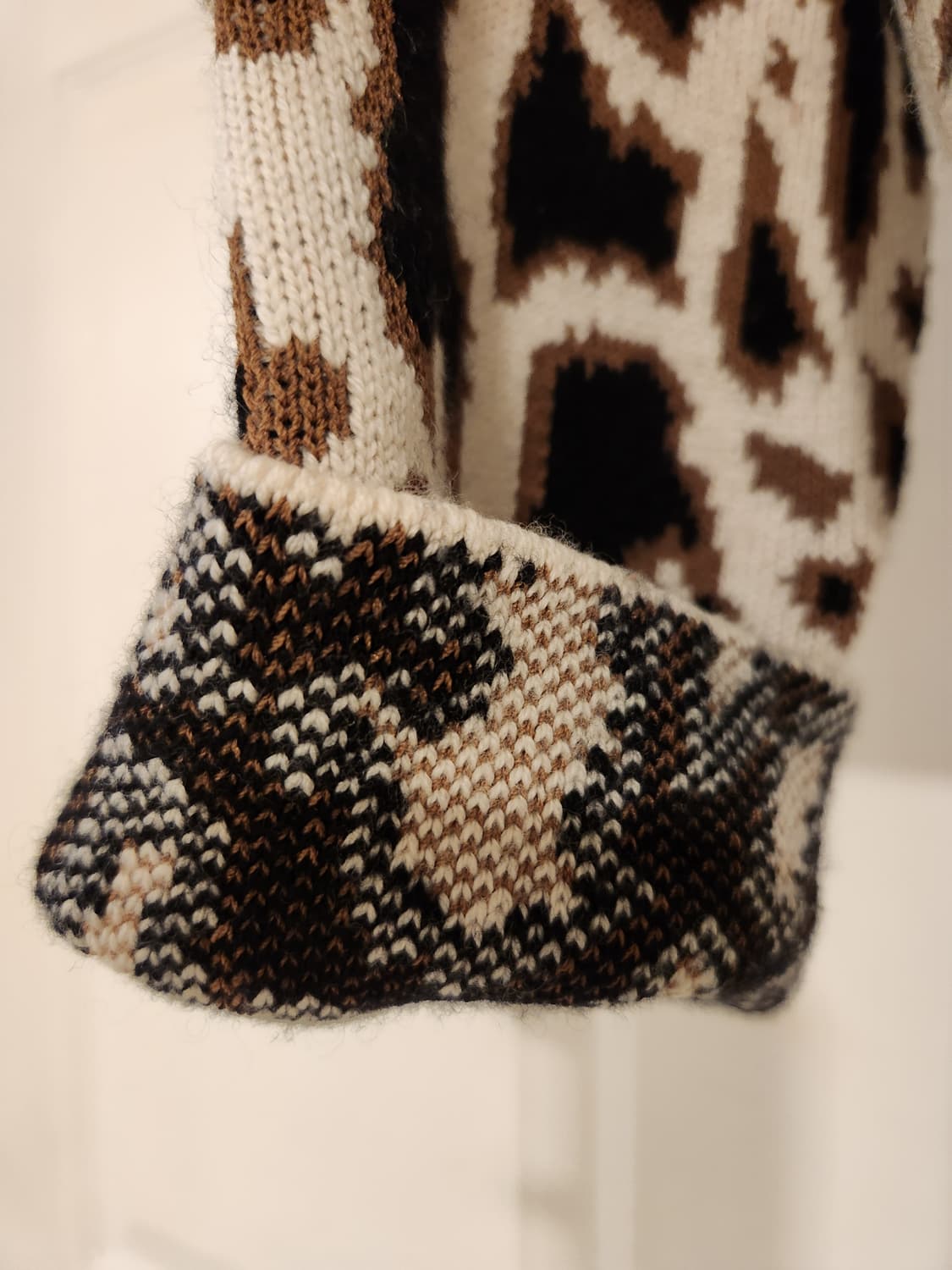 (정품)프로엔자슐러 Proenza Schouler 브라운자카드패턴 스웨터 상품이미지6