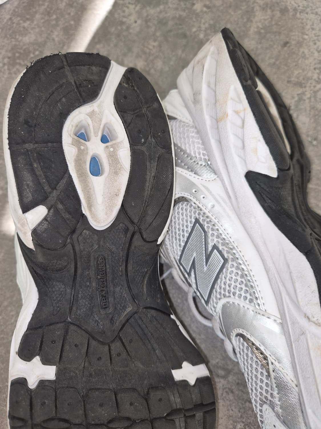 뉴발란스 530 화이트실버 런닝화 상품이미지4