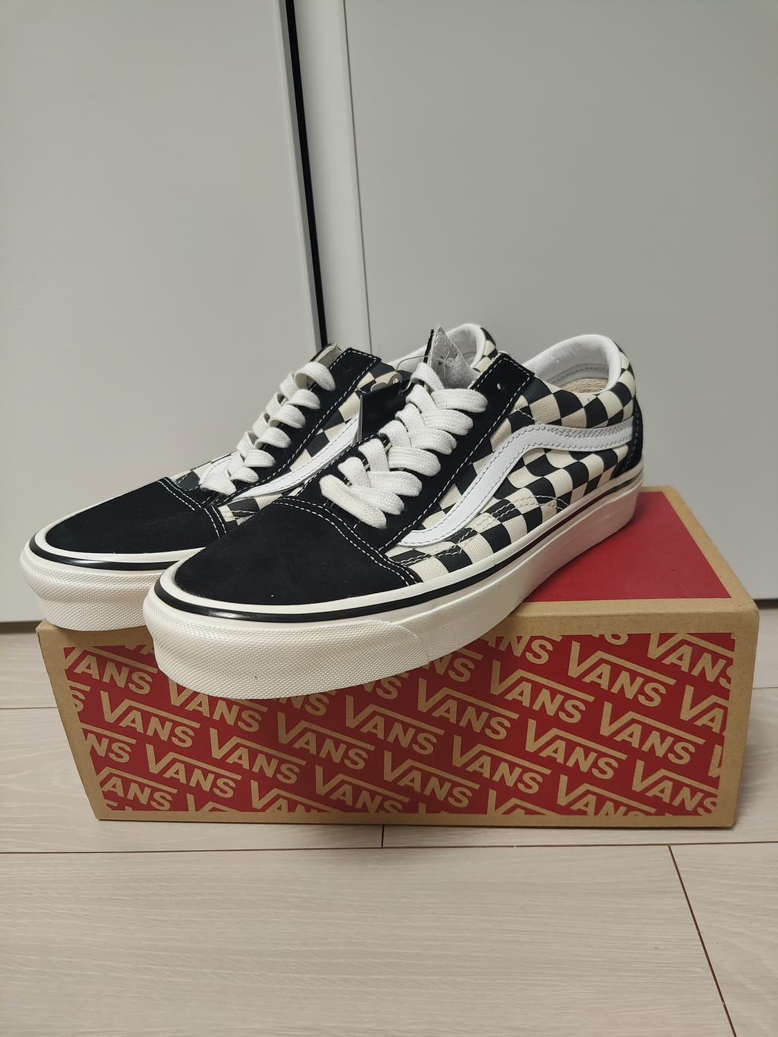 새상품 반스 올드스쿨 250 상품이미지1